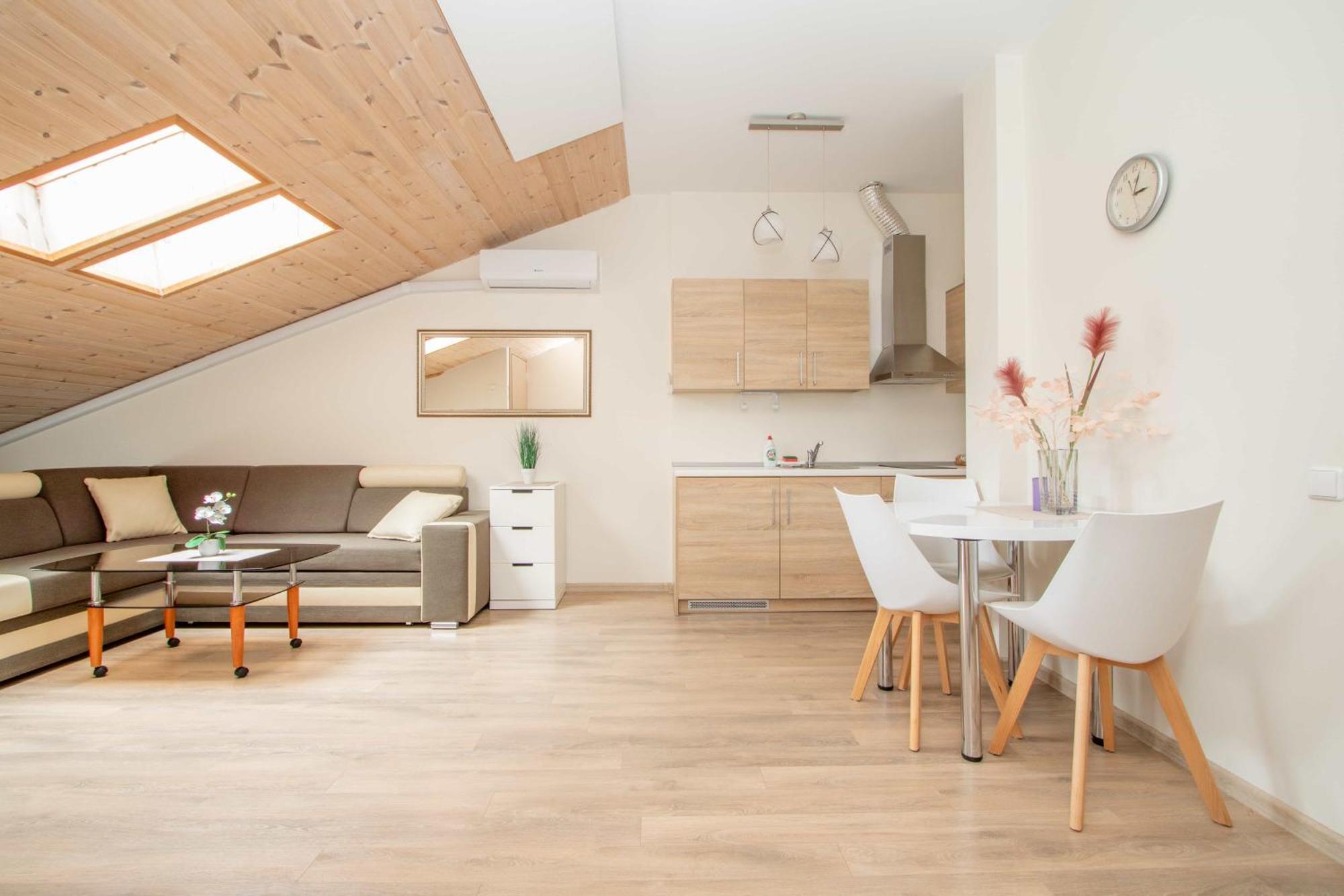 Apartamentai Maluno Vilos พาลังกา ภายนอก รูปภาพ